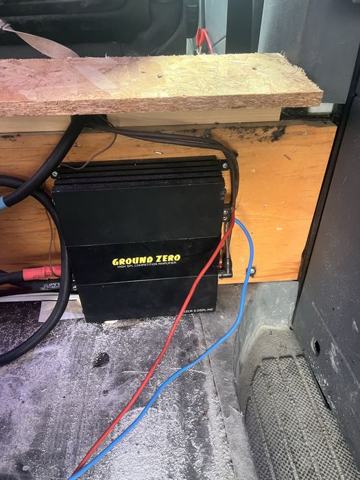 Sistem audio Ground Zero 3000 watts RMS