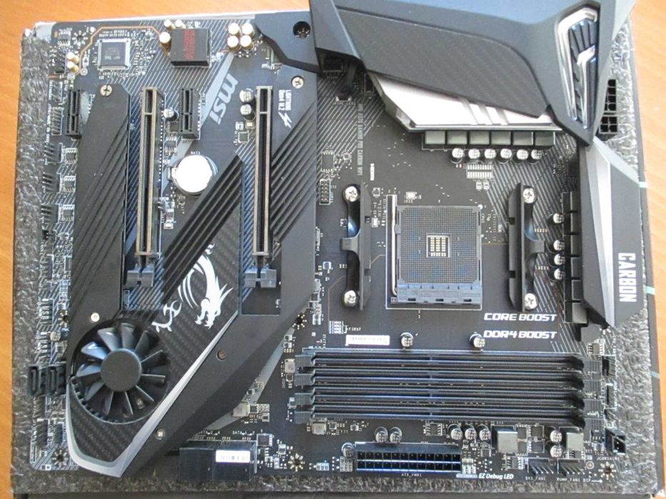 Дънна платка MSI MPG X570 GAMING PRO CARBON WIFI, сокет АМ4