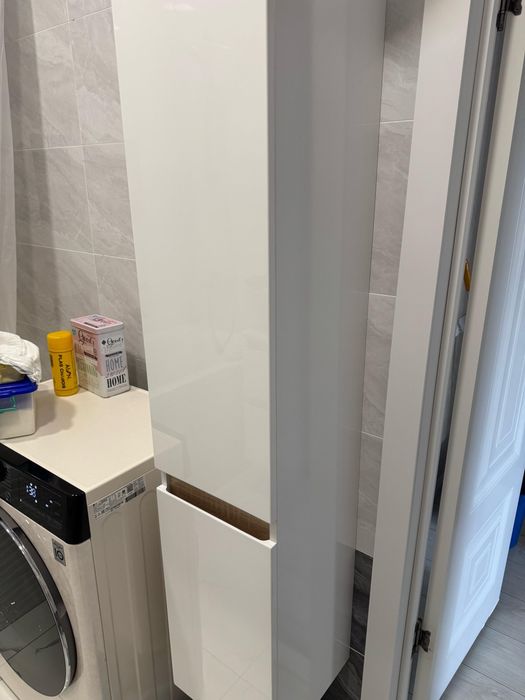 Продаю раковину с тумбой