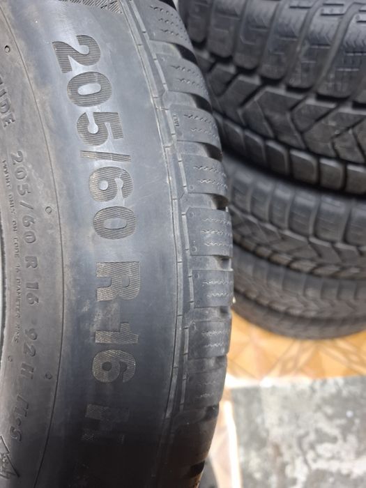 Set 4 anvelope iarna continental 205 60 16