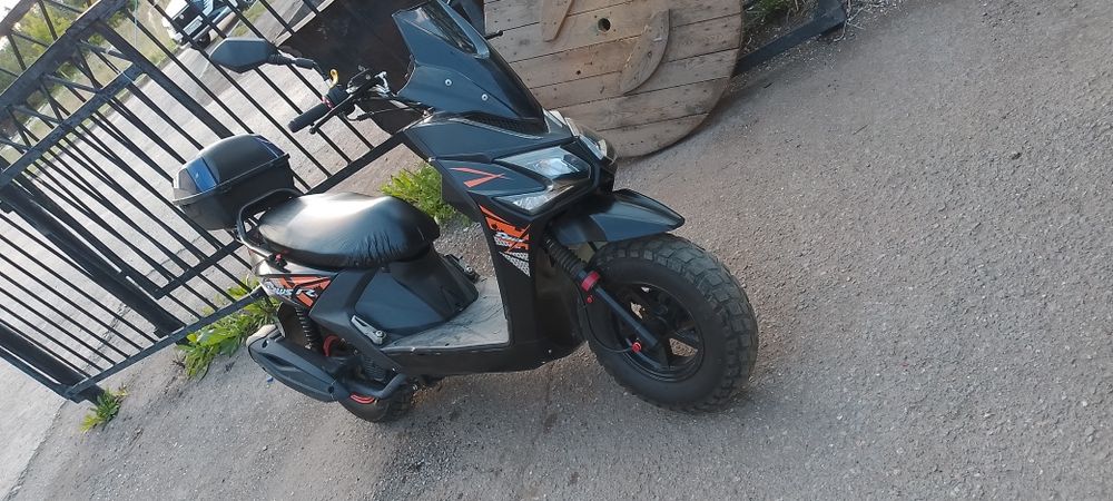 Продам мопед 150 куб