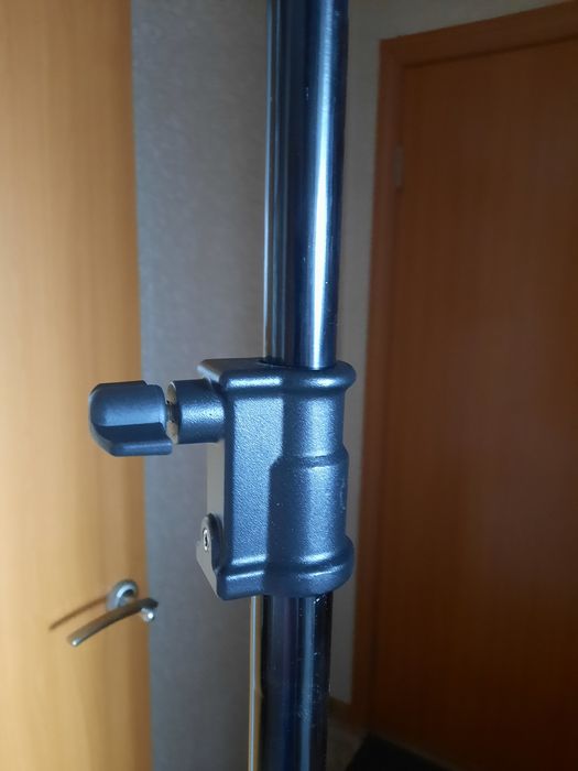 Стойка для света Jinbei 300