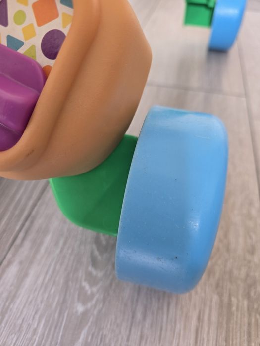 Fisher Price LAUGH & LEARN Проходилка кученце на български език