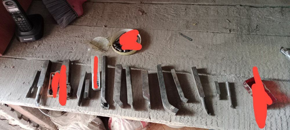 Продам резци срочна