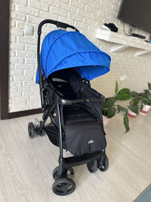 Продам коляску отличного качества