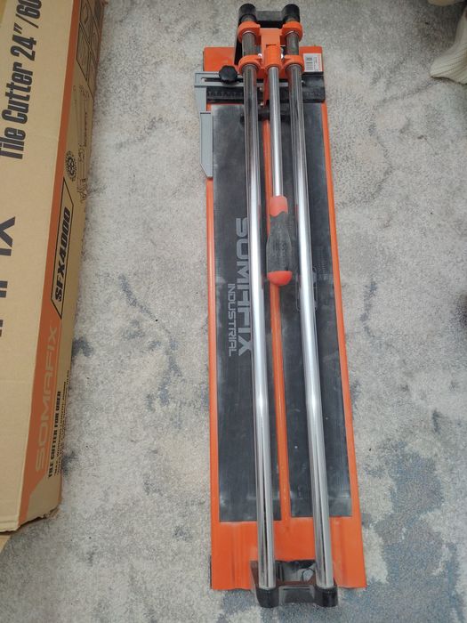 Плиткорез сотилади 60х60