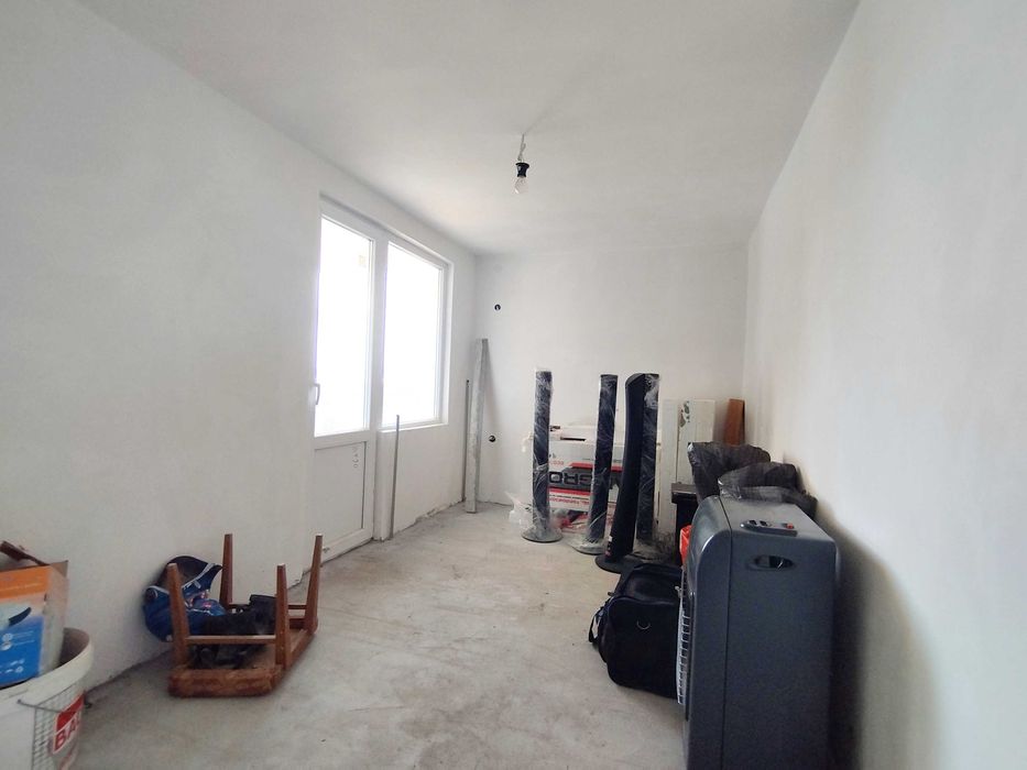 Продава се Къща в Перник, Изток - 82 кв.м за 809 €/кв.м - Снимка #17