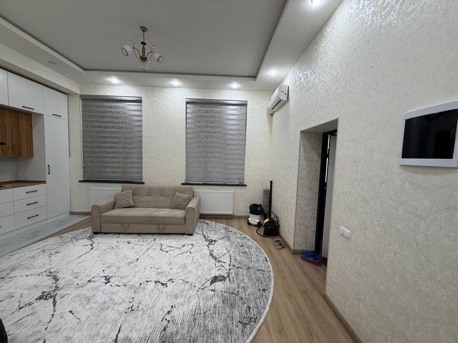 (3) Аренда 2х комнатной квартиры на Дагестанской