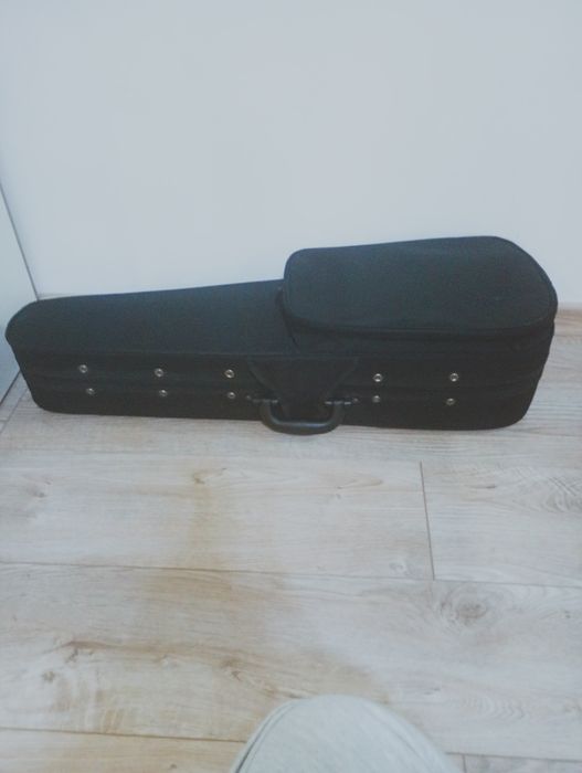 Vând vioara 3/4 buna