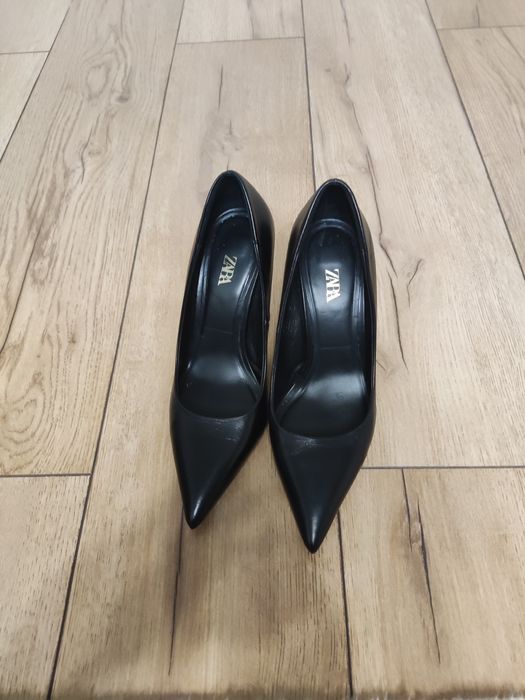 Продам туфли бу,в отличном соиточнии