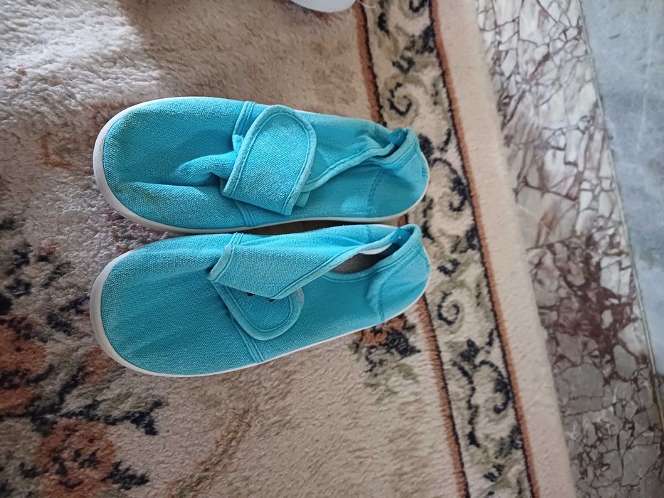 Детски пантофи 2бр