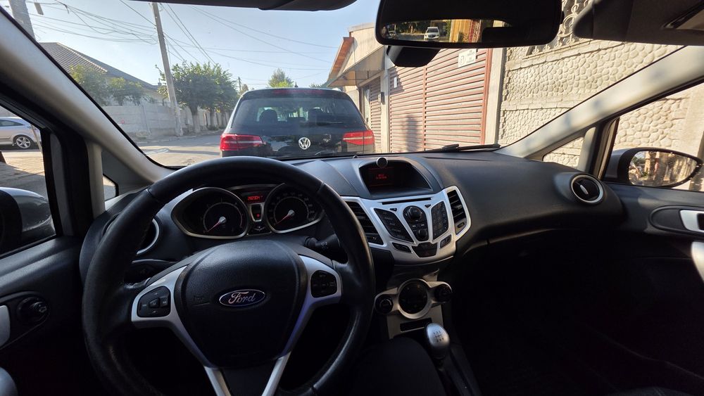 FORD Fiesta 2012 — imagine 2