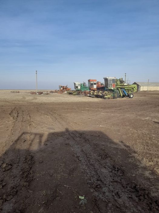 Продам бригаду с техникой с полями