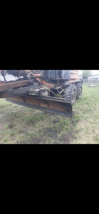 Автогредир продам