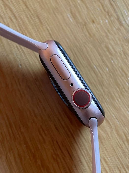 Apple Watch Series 6 40mm Gold Alu, Pink sand band , GPS+ LTE