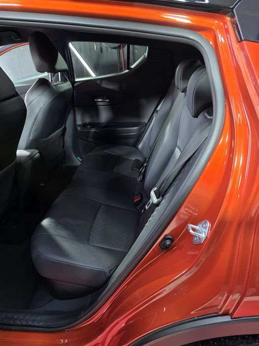 Toyota CHR 2.0 Full Hybrid
