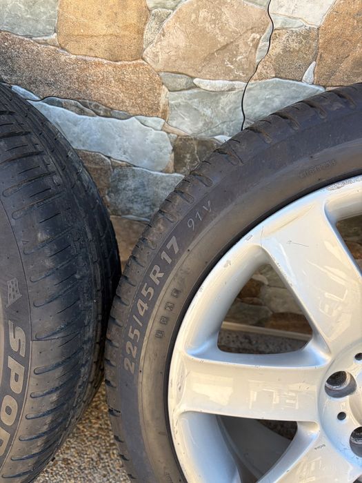 Vand jante bmw 8j cu cauciucuri 225/45r 17
