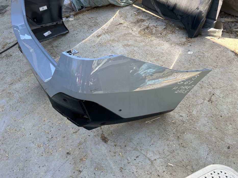 BMW 5 i5 G61 kombi M paket 2025 задна броня