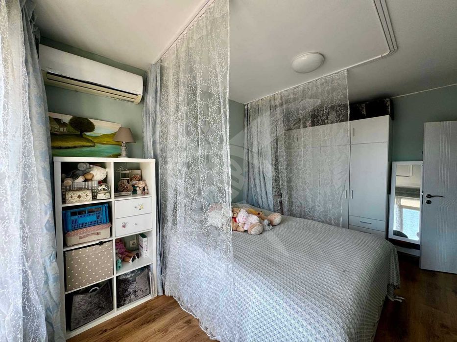 Тристаен - Несебър