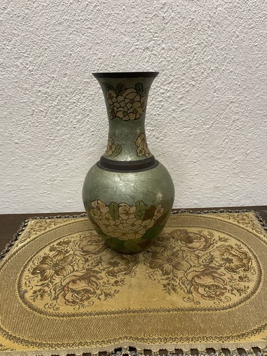 Японска месингова ваза Japan 1920 1940 ръчно рисувана