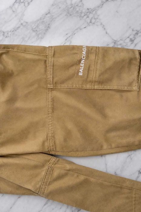 дамски карго cargo  панталон баленсиага бежов горчица с джобове и черен колан дъдлъг панталон camel balenciaga