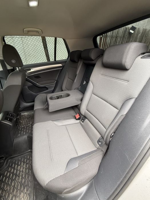 Vand Golf 7 benzina