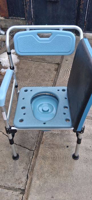 Wc       mobil     aluminiu