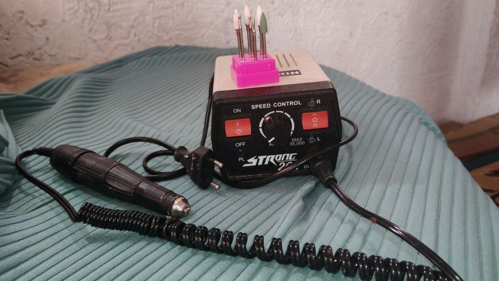 Апарат для маникюра