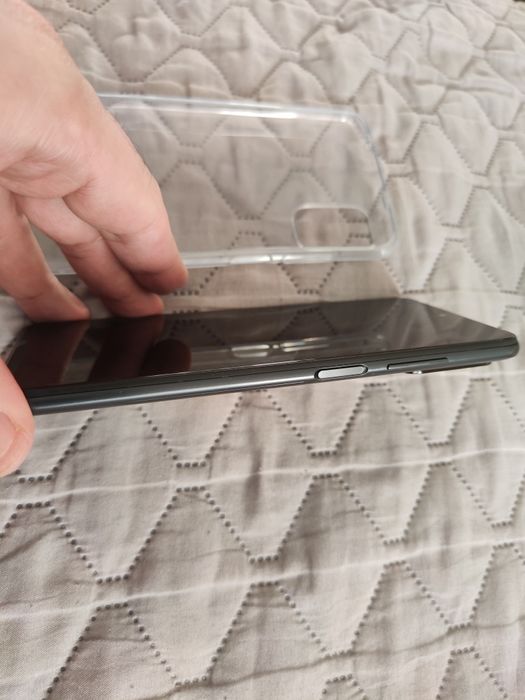 Продаю телефон Redmi Note 10