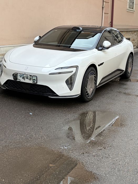 Avatr 06 by Kim Jones