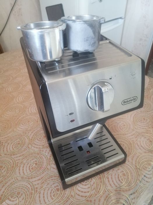 Продам кофемашину delonghi