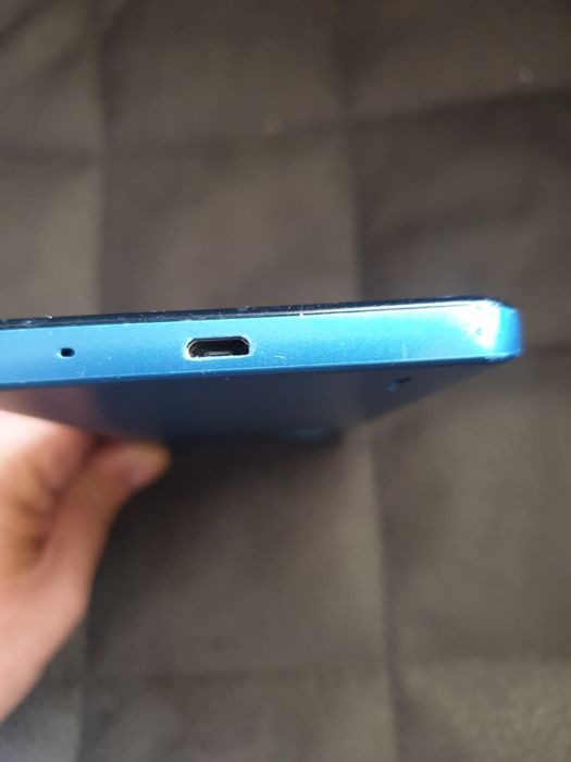 Телефон Nokia c31