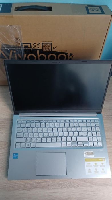 ASUS VivoBook 15 X1504ZA Core i3-1215U 16GB RAM 512GB SSD Windows 11 G