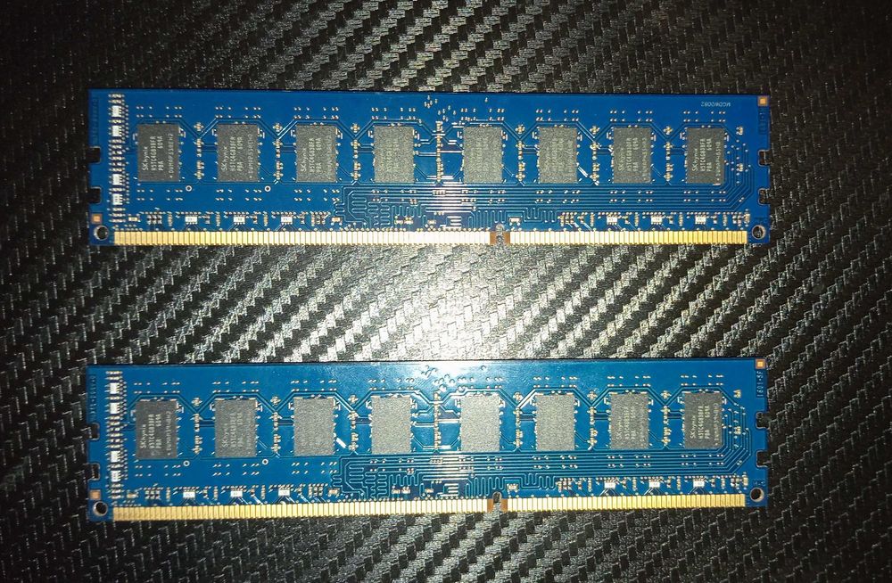 Memorii RAM 2x8 DDR3