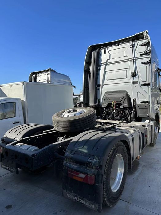 Shacman X6000 4×2 = 550 ot kuchiga ega tyagach Sotuvda tez kunda