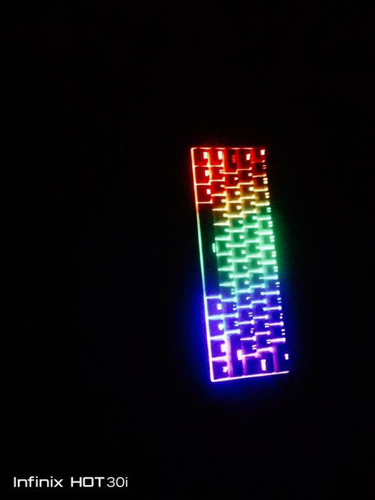 T60 Mexanik Klavaitura | RGB | USB | Yaxshi holatda
