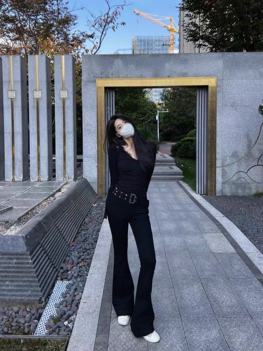 Джинсы клеш новые