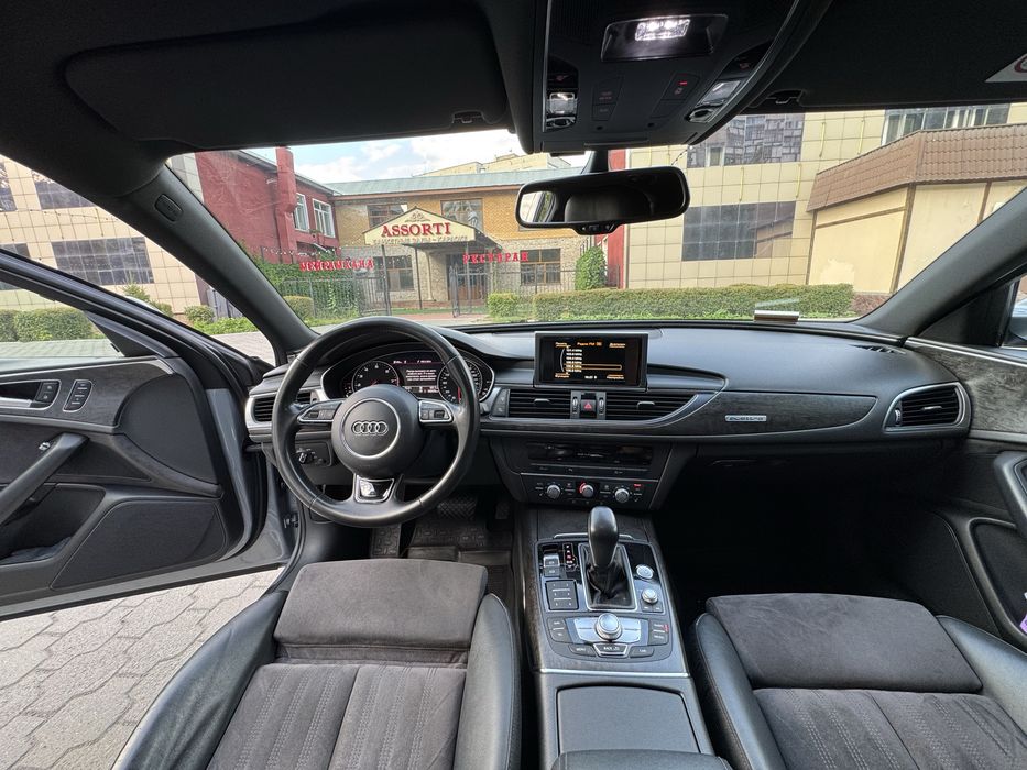 Продам Audi A6 2017 года
