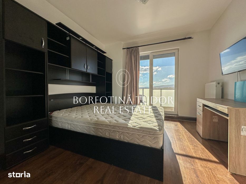 Apartament 3 camere | Semicentral - Ploiesti | Semidecomandat | Terasa