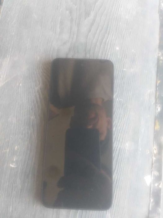 Redmi 13 8/256 srochna pul kerak