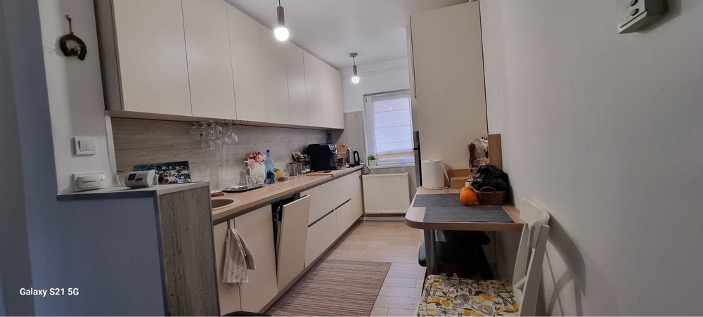 Apartament de inchiriat 3 camere