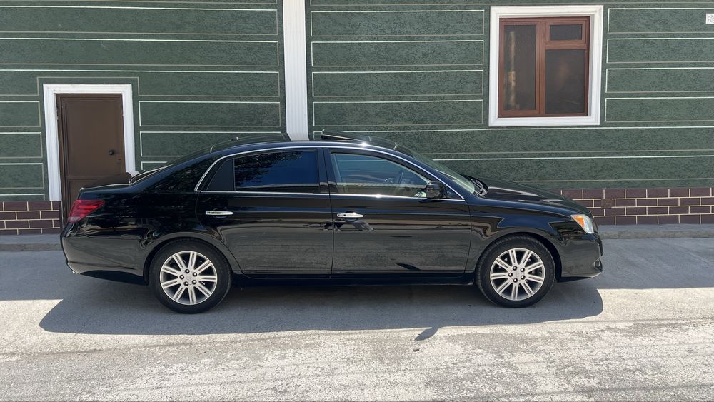 srochna Toyota Avalon
