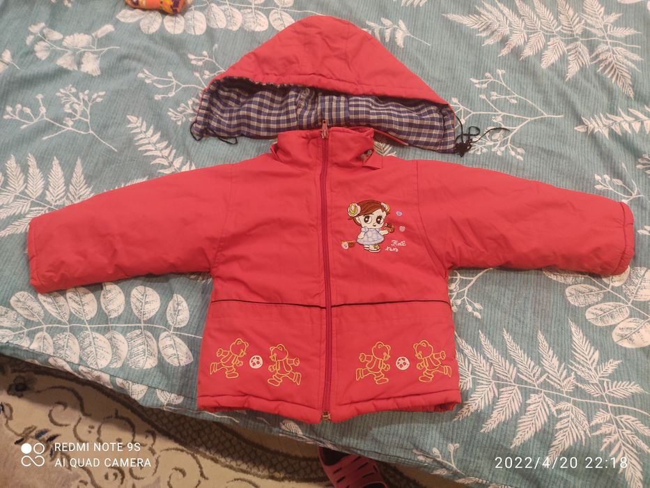 Курточки на девочку, СРОЧНО