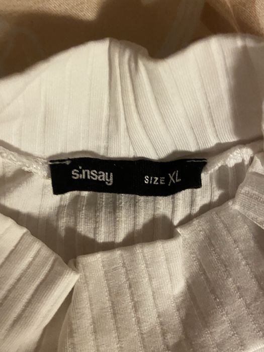 Водолозка белаяя