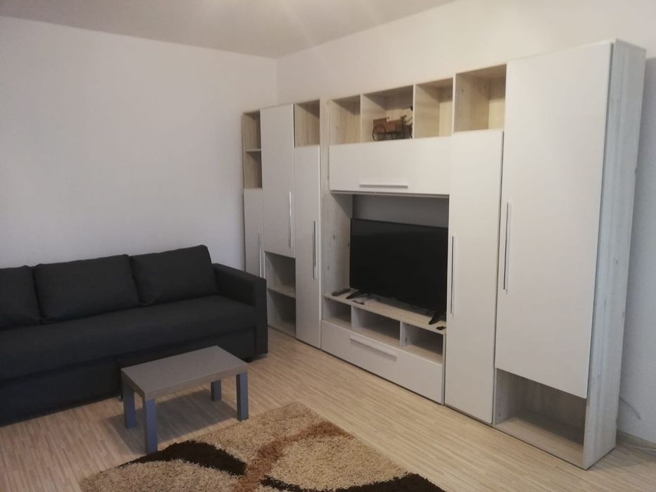 Închiriez apartament 2 camere