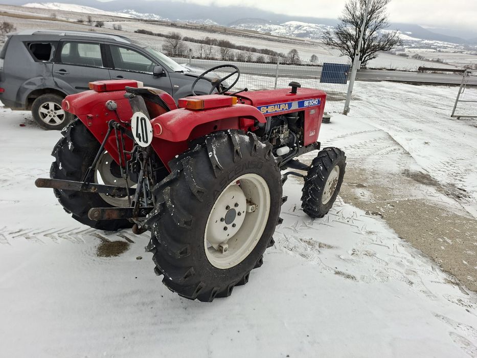 Tractor Recent adus!