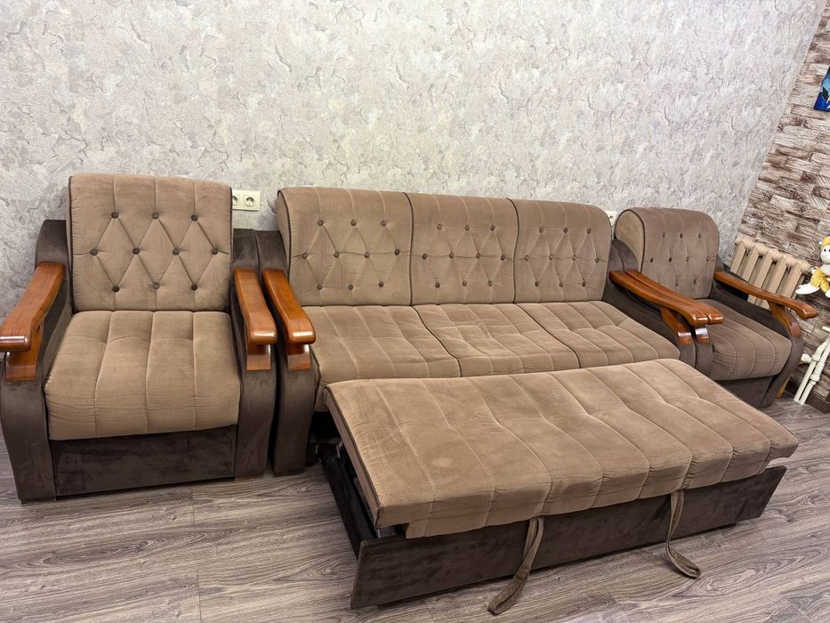 Продам диван и 2 кресла