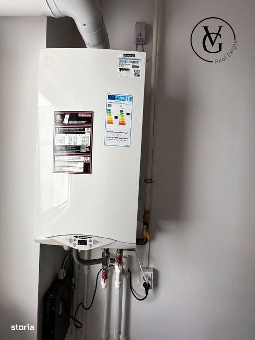 Apartament decomandat cu 4 camere - Navodari