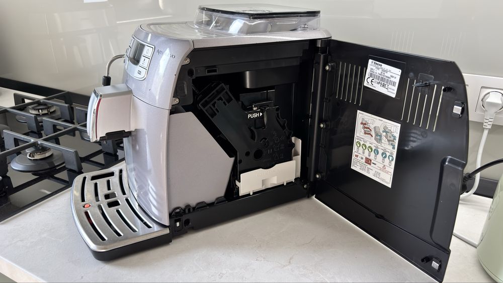 Espressor automat Saeco Intelia Evo