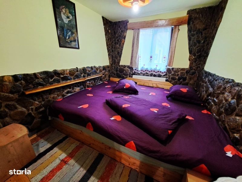 Cabana / Pensiune 9 dormitoare de vanzare, Valea Ierii,  Cluj